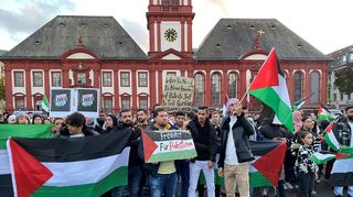 Die "Free Palestine"-Kundgebung auf dem Mannheimer Marktplatz
