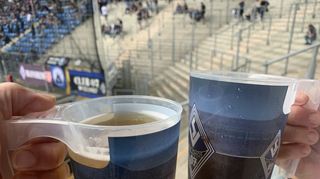 So sehen die Becher beim SVW eigentlich aus.