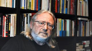 Georg Stein hat 1989 den Palmyra Verlag in Heidelberg gegründet.