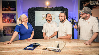 Die Warehouse Music Wedding Buddies Daniel Popiuk (v.l.), Sebastian Graf und Jan Mitchell im Interview mit Beatrix Schmiedel von den Wedding King Awards.