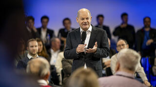 Bundeskanzler Olaf Scholz stellte sich in Mannheim den Fragen von 150 Menschen.