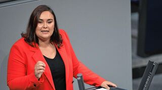 Isabel Cademartori (SPD), Bundestagsabgeordnete aus Mannheim, spricht sich für das Deutschlandticket aus.