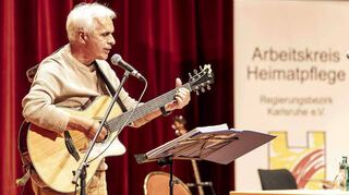 Beim Finale des Mundart-Wettbewerbs „De Gnitze Griffel“ in Bruchsal hat Charly Weibel mit seiner Liebeserklärung an die Kurpfalz den zweiten Platz belegt.