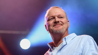 Stefan Raab präsentiert mit RTL vor dem Super Bowl 2024 die die Promi-Ive-Show "American Ice Football" in der SAP Arena Mannheim.