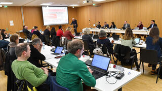 Wegen des Filmfestivals im Stadthaus muss der Gemeinderat derzeit ins Technische Rathaus im Glücksteinquartier ausweichen.