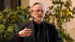 Der Historiker Peter Brandt sucht nach Auswegen aus dem Krieg in der Ukraine. Sein Friedensappell ist in der Öffentlichkeit umstritten.