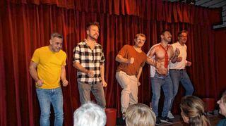 A cappella begeisterten die Jungs von „John Beton & the five Holeblocks“ ihr Publikum bei „Kultur im Dunkeln“.