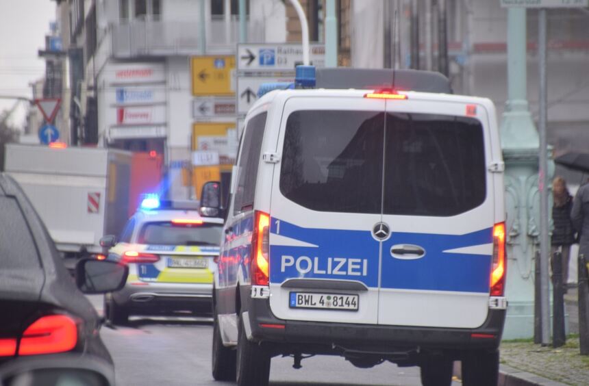 Schone Androhung Einer Straftat Ebenbild