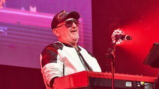 Masterboy tritt in der Mainmarkthalle Mannheim bei der 90er-Jahre-Party auf.