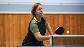 Kerstin Sommer behielt die Nerven und setzte in einem 40-minütigen 3:2-Krimi den Schlusspunkt für die erfolgreichen DJK-Damen beim TV Weisenbach.