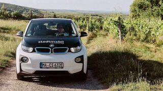 Der typische Carsharing-Kunde ist bei Stadtmobil im mittleren Alter. Wer ein VRN-Abo hat, spart zusätzlich Geld.