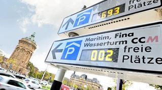 Das neue Parkleitsystem in der Innenstadt wird auch digital aufgerüstet.