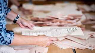Auch in Mannheim wird es immer schwerer, Wahlhelfer zu finden.