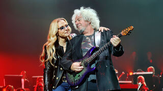 Tour-Start von Night Of The Proms in der Mannheimer SAP-Arena: Anastacia und Steve Lukather (TOTO).