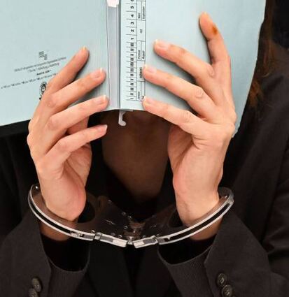 Der Prozess gegen die angeklagte Mutter geht am Freitag weiter.
