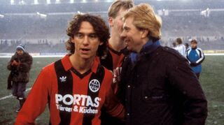 Von 1985 bis 1989 war Timo Zahnleiter (re.) im Trainerstab von Eintracht Frankfurt und arbeitete dort auch mit Ralf Falkenmayer (li.) zusammen.
