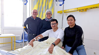 Erick Jativa mit seiner Mutter Jeimy Montalvo und dem Ehepaar Kaltenmaier (Gerd und Margit).