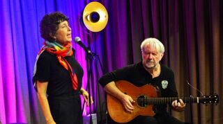 Jutta Glaser und Claus Boesser-Ferrari bei enjoyjazz 2023 im Ella & Louis in Mannheim.