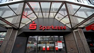 Bei der Sparkasse Rhein Neckar Nord gibt es einen Fall von Unterschlagung von Kundengeldern.