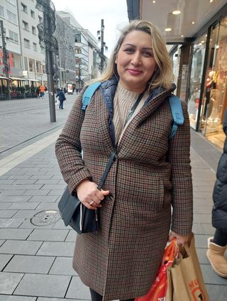 Tsveta hatte vorher keine Zeit zum Einkaufen wegen der Arbeit.
