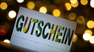 Gutscheine sind in der Regel drei Jahre gültig. Sie verfallen aber vorher, wenn sich aus der Art der Leistung eine kürzere Einlösefrist ergibt.
