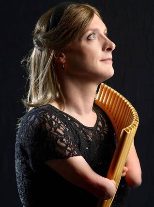 Panflötistin Hannah Schlubeck ist am 1. Januar im Neujahrskonzert im Speyerer Dom zu hören.