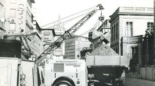 Pressluft Götz profitiert in den 1960ern von der boomenden Baubranche – heute gehören Industrie und Handwerk zu den Hauptkunden.