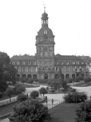 Vergangene Pracht: Das Alte Kaufhaus am Paradeplatz.