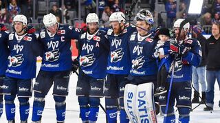 Zusammen für den Sieg: Die Adler Mannheim gingen beim 1:0-Erfolg gegen die Kölner Haie an ihre Grenze.