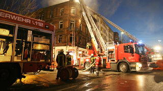 Für neun Menschen kam jede Hilfe zu spät: Im Februar 2008 hat es in diesem Haus am Danziger Platz in Ludwigshafen gebrannt.
