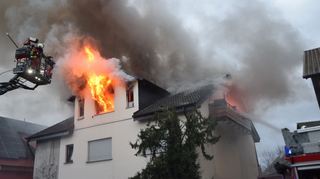 In einem Wohnhaus in Ladenburg ist am Mittwoch ein Feuer ausgebrochen.