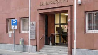 Der Fall, bei dem einem 31-Jährigen der Besitz und Handel mit Drogen vorgeworfen wird, wird am Landgericht Frankenthal verhandelt.