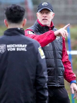 In der Wintervorbereitung legt Sandhausens Trainer Jens Keller den Fokus auf die Defensive.