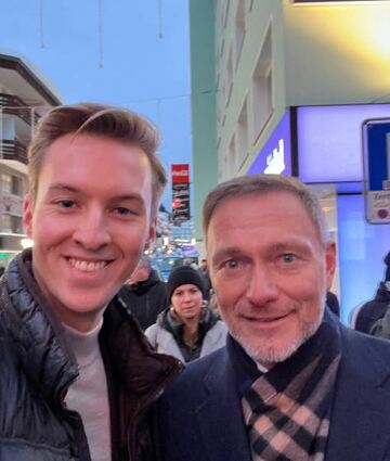 Der Mannheimer Leo Legler (l.) mit Minister Lindner in St. Gallen.