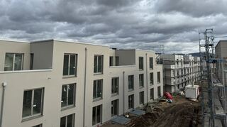 Blick von einer Dachterrasse Richtung Osten.