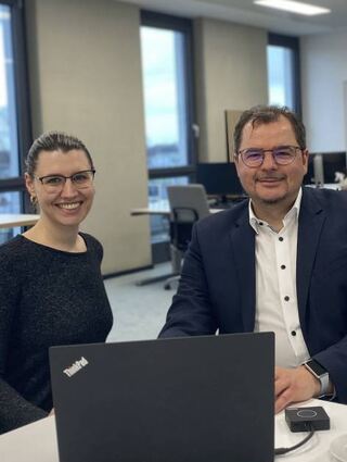 Nathalie Zimmermann und Martin Kübel von CML.