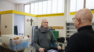 Jürgen Gutperle und seine Kollegen beim Sozialzentrum lassen die Köpfe nicht hängen.