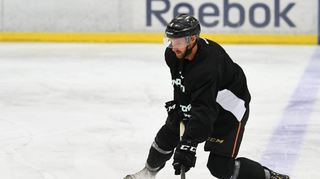 Die Adler Mannheim haben ihre letzte offene Ausländerlizenz an Keaton Thompson vergeben.