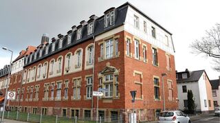 „Mädchenwohnheim“ für Arbeiter-innen der Jutefabrik.