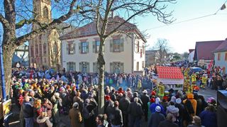 Der größte Vorortumzug Mannheims zieht durch Feudenheim – jetzt wieder nach langer Pause.
