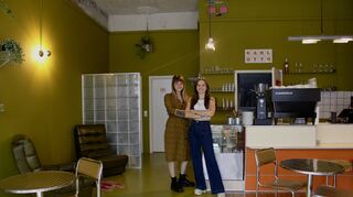 Lisa und Julia haben den Traum vom eigenen Café in der Neckarstadt wahrgemacht.