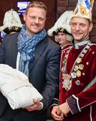 Hoteldirektor Florian Schindler und Jochen I. im Radisson Blu.