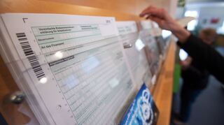 Die Finanzämter in Baden-Württemberg sind bei der Steuererstattung nicht besonders schnell.