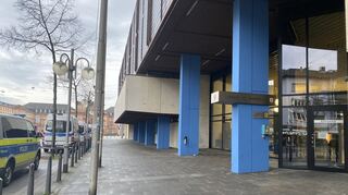 Das Landgericht Mannheim am fünften Prozesstag zum tödlichen Polizeieinsatz am Mannheimer Marktplatz