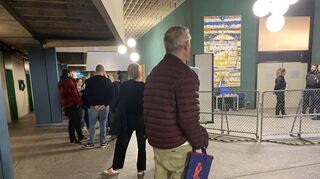 Deutlich weniger Zuhörende, dafür das erste Plädoyer: Am fünften Verhandlungstag zum Marktplatz-Prozess schließt das Gericht die Beweisaufnahme.