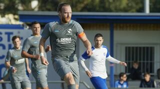 Sebastian Stihler verstärkt ab sofort den SV Enosis Mannheim. Im neuen Trikot will er helfen, den Aufstieg zu erreichen.