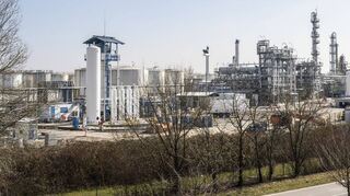 Die Firma Haltermann Carless im Speyerer Industriegebiet hat es sich zum Ziel gesetzt, im Jahr 2045 klimaneutral zu sein. Durch die Nutzung von Windenergie können im Jahr 1600 Tonnen CO eingespart werden.