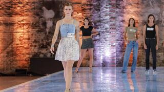 Vanessa glaubt, dass sie mit ihrem Aussehen und Charakter die Show „Germany’s Next Topmodel“ gewinnen kann.