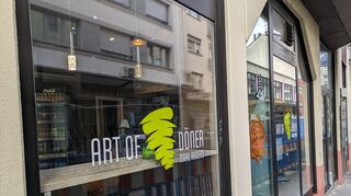 Bei "Art of Döner" gibt es den Imbissklassiker Döner mit einem neuen Twist.