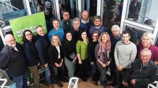 22 Kandidatinnen und Kandidaten von Bündnis 90/Die Grünen sind einstimmig für die Kommunalwahl am 9. Juni nominiert.